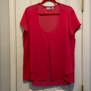 Short sleeves pink blouse